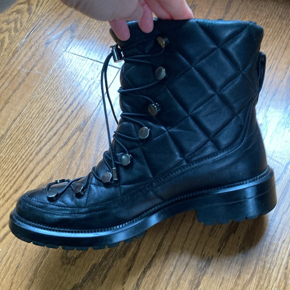 Aquatalia Black Quilted Sherling Lace-Up Boots size 9.5 - Picture 11 of 13